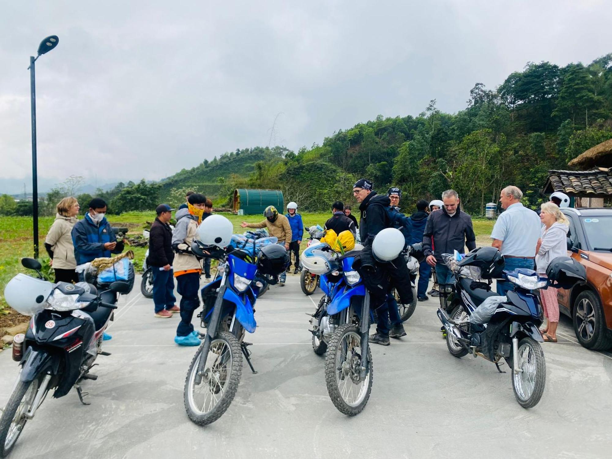Ban Bang Ecolodge Tours & Motorbike Rental ハザン エクステリア 写真